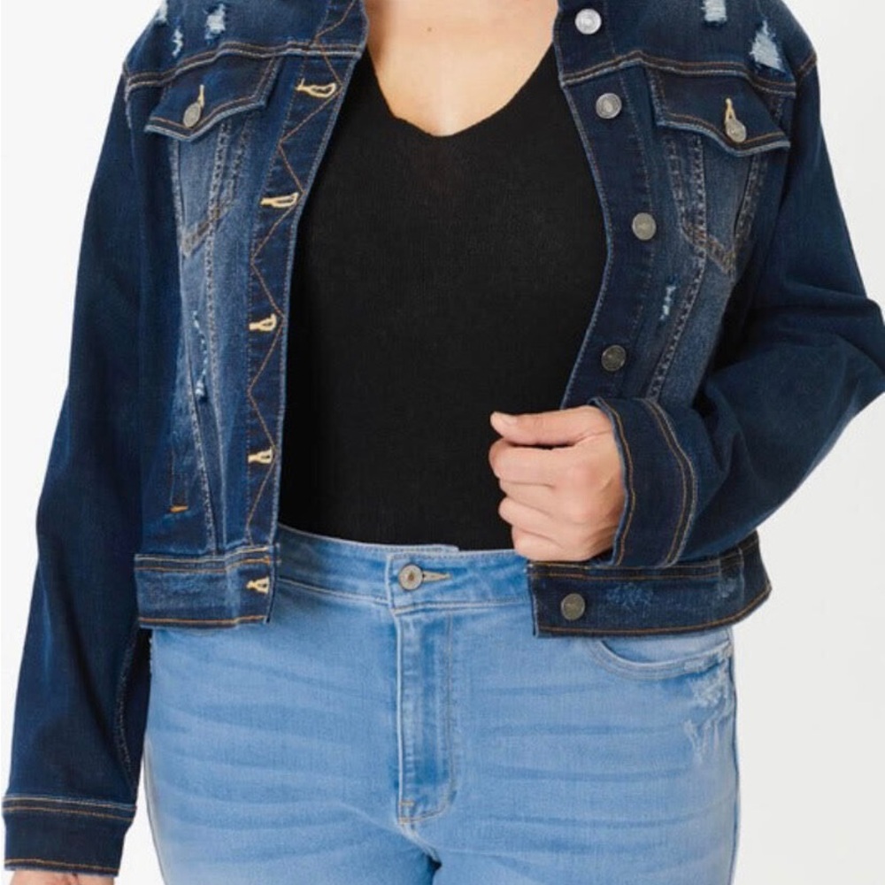 KanCan X Distressed Dark Wash Western Cowgirl Denim Jean Jacket. Size S